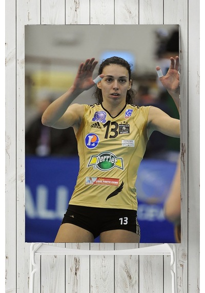 Nadia Centoni Posteri 2