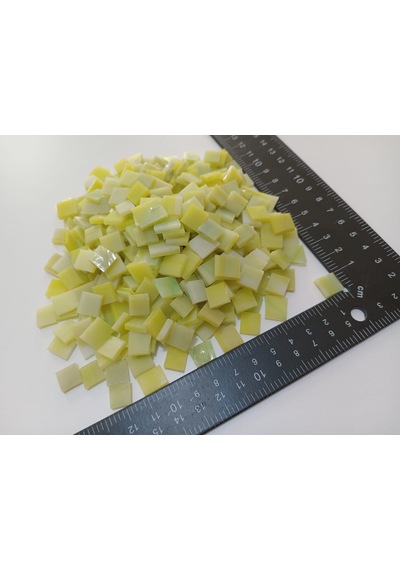 Sarı Yeşil Kare Vitray Cam Mozaik Taşı - Sanatsal Mozaik İçin Yaklaşık 10 X 10 Mm