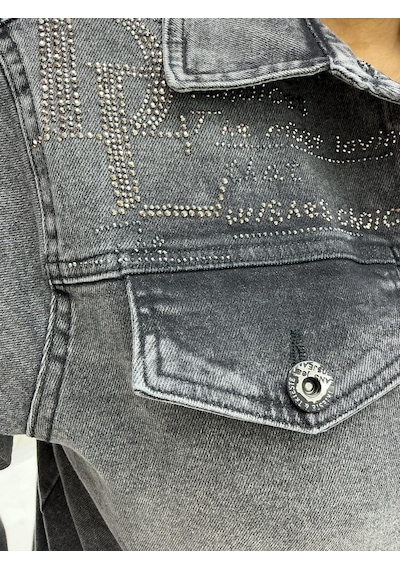 Trieste Büyük Beden Taş İşlemeli Yazı Detaylı Büyük Beden Taş İşlemeli Yazı Detaylı Düğmeli Cepli Yıkamalı Denim Kadın Ceket Antrasit Trieste Büyük Beden Taş İşlemeli Yazı Detaylı Büyük Beden Taş İşlemeli Yazı Detaylı Düğmeli Cepli Yıkamalı Denim Kadın Ceket Antrasit
