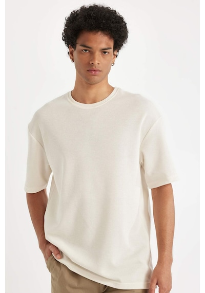 DeFacto Comfort Regular Fit Rahat Kesim Bisiklet Yaka Kısa Kollu Ağır Kumaş Basic Düz Tişört B4444AX24AUBG714