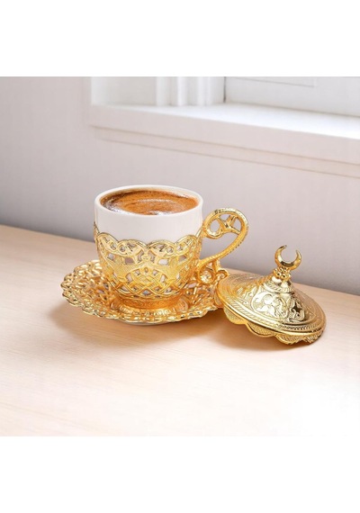 Hilal Motifli Türk Kahvesi Fincanı Ve Tabağı Zamak Gövde, Porselen İç Kupa Geleneksel Gelincik Model Tekli Altın Sarısı Çok Renkli Hilal Motifli Türk Kahvesi Fincanı Ve Tabağı Zamak Gövde, Porselen İç Kupa Geleneksel Gelincik Model Tekli Altın Sarısı Çok Renkli