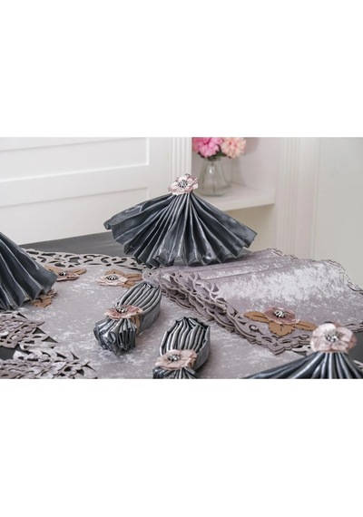 Afife Kadife Gümüş Füme Sofra Takımı 8 Kişilik 160x230 Cm 34 Prç. - 955 Çok Renkli