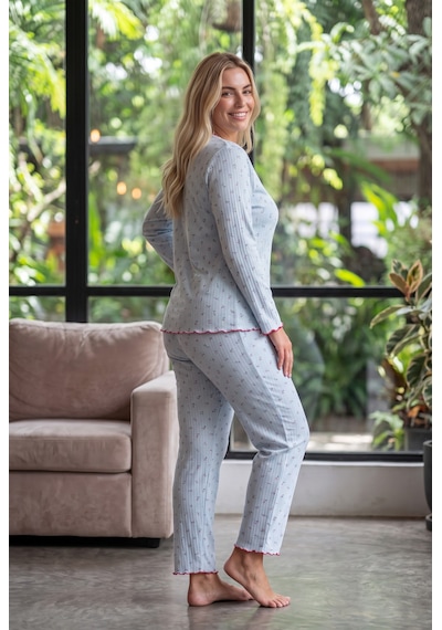 Seboteks Raporlu İnterlok Kumaş Yakası Düğmeli Kışlık Büyük Beden Kadın Pijama Takımı 2900 Mavi Seboteks Raporlu İnterlok Kumaş Yakası Düğmeli Kışlık Büyük Beden Kadın Pijama Takımı 2900 Mavi