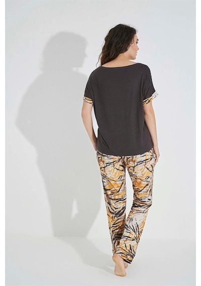 Monamise Kadın Desenli Kısa Kollu "less Mondey More Coffee" Pijama Takımı 23105 Mor Monamise Kadın Desenli Kısa Kollu "less Mondey More Coffee" Pijama Takımı 23105 Mor