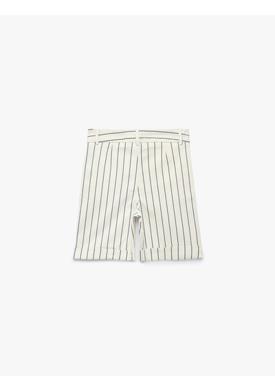 Koton Pamuklu Cepli Beli Ayarlanabilir Lastikli Gabardin Çizgili Şort Ekru Çizgili 6skb40137tw