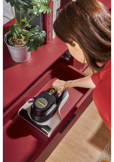 Karcher VCH 4 UV Clean 1.198-412.0 500 W Toz Torbasız Elektrikli Süpürge