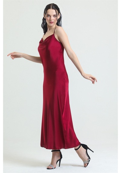 Magic Form 9790 Kadın Bordo Degaje Yaka Krep Saten Uzun Gecelik Bordo - 527276510 Bordo