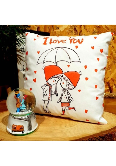 I Love You Yastık Sevgiliye Hediye Ve Işıklı Kar Küresi