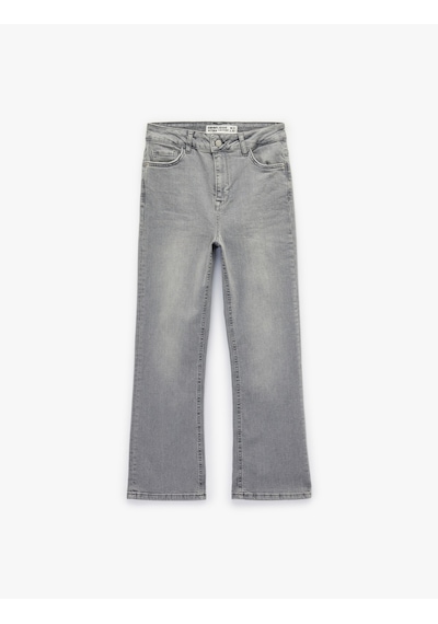 Koton Dar Kesim Normal Bel Cepli İspanyol Paça Jean Pantolon - Flare Jeans Gri 6sal40013md Gri Koton Dar Kesim Normal Bel Cepli İspanyol Paça Jean Pantolon - Flare Jeans Gri 6sal40013md Gri
