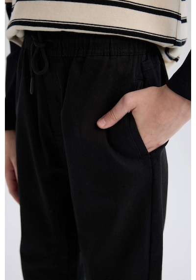 DeFacto Erkek Çocuk Jogger Fit Jogger Paça Gabardin Pantolon B6713A825SMBK81