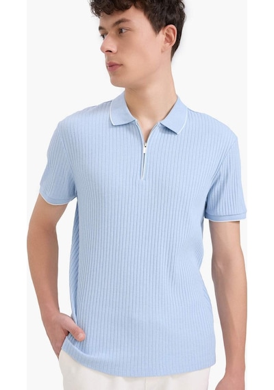 DeFacto Slim Fit Dar Kesim Polo Yaka Kısa Kollu Fitilli Kaşkorse Yarım Fermuarlı Tişört D3948AX25SMBE366
