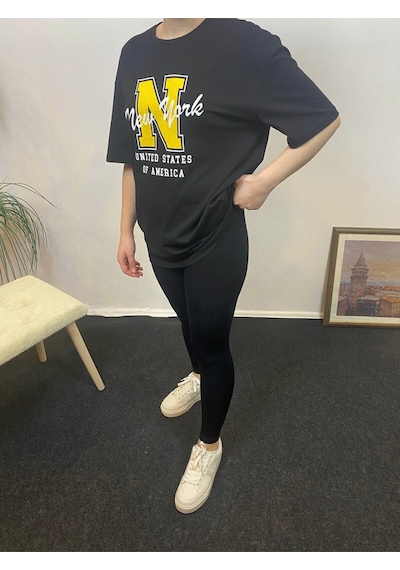 Kadın Bisiklet Yaka Oversize Fit N Baskılı Tişort Spr24tsk113 Black Kadın Bisiklet Yaka Oversize Fit N Baskılı Tişort Spr24tsk113 Black