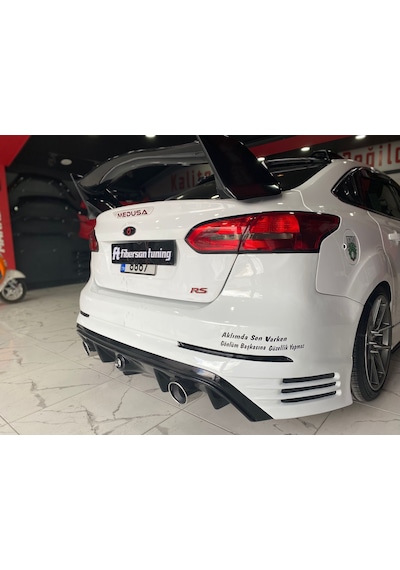 FOCUS 3.5 SEDAN RS ARKA TAMPON------fibersan tuning