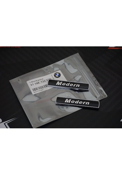 Bmw Modern Yan Çamurluk 3M 3D Krom Logo Amblem Seti Ürün (546918321)