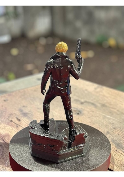 Resident Evil Leon S Kennedy Savaş Alanı Tasarım Koleksiyonluk Figür Heykel 15 Cm