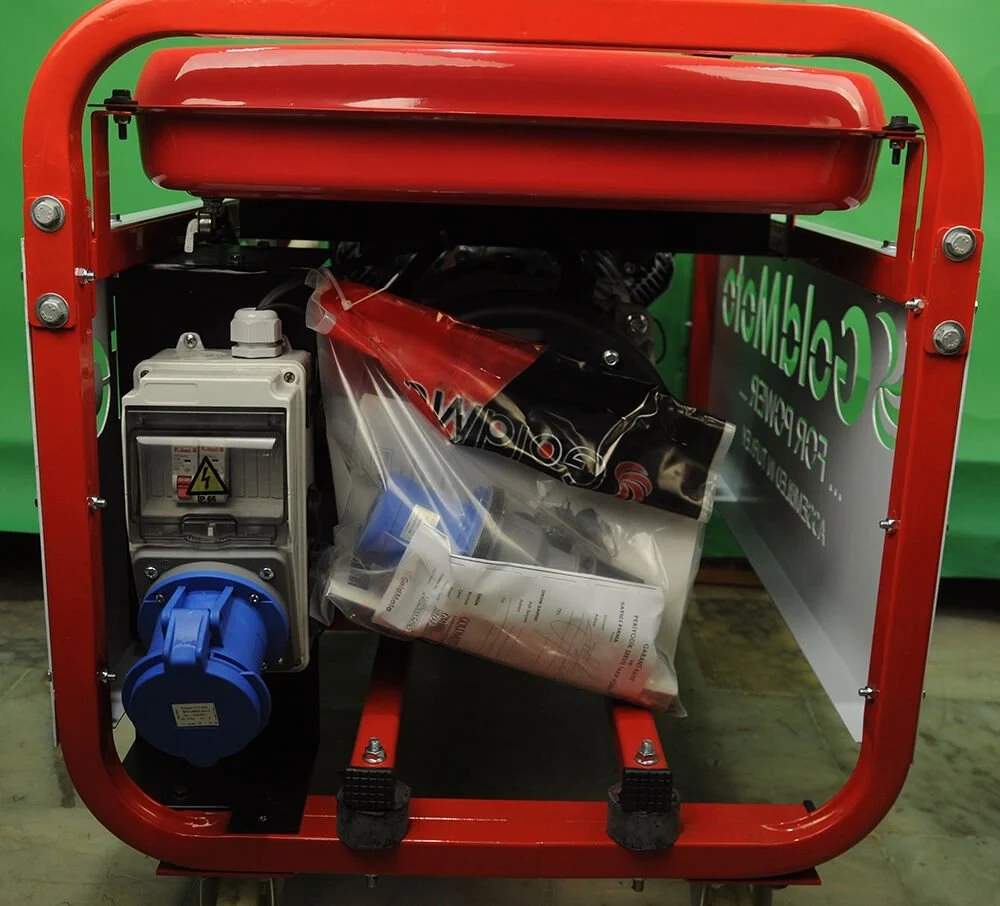 Goldmoto GM16tBJBS 14KVA Trifaze Marşlı Benzinli Jeneratör