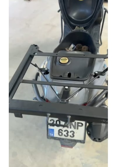 Rks Vrs 125 Kızaklı Kurye Paket Çanta Demiri