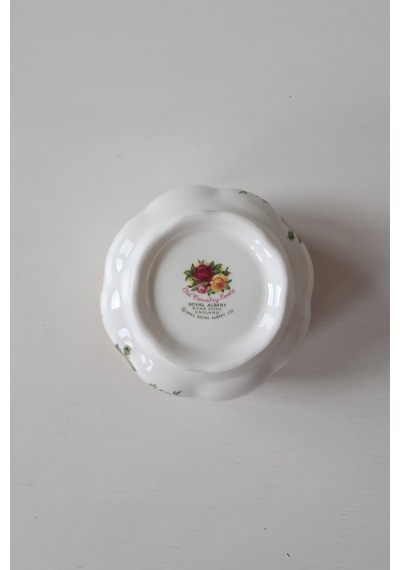 Old Country Roses Bone China England Antika Şekerlik 9.5 Cm 160 Ml Sarı