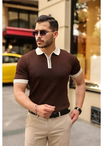 Valensdesign Erkek Yaka Ve Kol Detaylı Fermuar Yakalı Çizgi Desen Kısa Kollu Triko Tişört Kahverengi Valensdesign Erkek Yaka Ve Kol Detaylı Fermuar Yakalı Çizgi Desen Kısa Kollu Triko Tişört Kahverengi