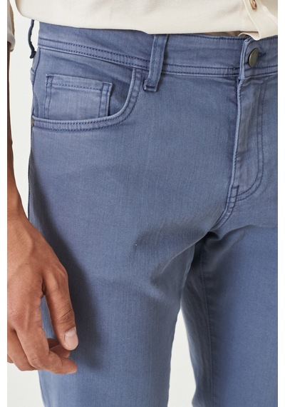 AC&Co / Altınyıldız Classics Erkek Indıgo 360 Derece Her Yöne Esneyen Slim Fit Dar Kesim Pamuklu Rahat Pantolon İndigo