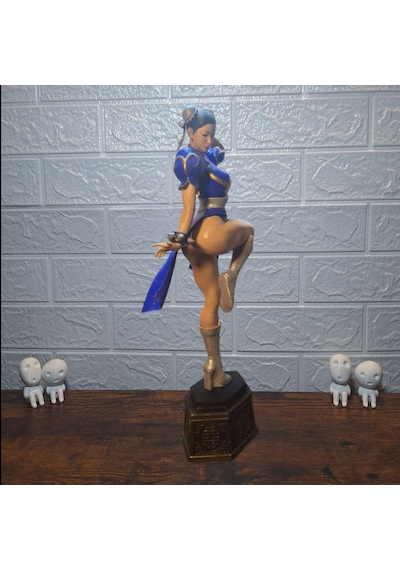 Street Fighter - Chun-li El Yapımı Koleksiyon Figürü 38 Cm