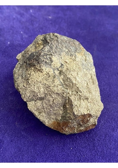 Doğal Kuvars Magmatik Taş 386 Gram