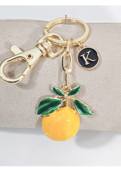 Limon Figürlü Kişiselleştirilebilir Harfli Metal Anahtarlık - Yaz Temalı Şık Çanta Aksesuarı Ve Hedi