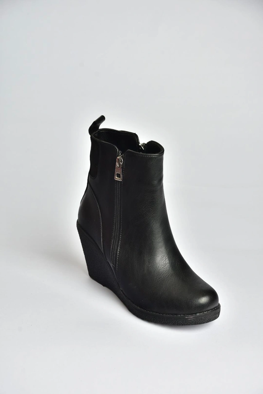 Fox Shoes V361196809 Siyah Dolgu Topuklu Kadın Bot Siyah-Suni Deri