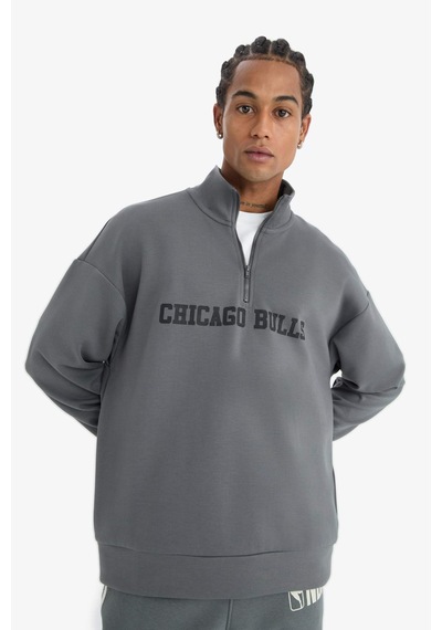 DeFactoFit NBA Chicago Bulls Oversize Geniş Kalıp Fermuarlı Dik Yaka Skuba Dalgıç Kumaş Sweatshirt D8616AX25SPGR311