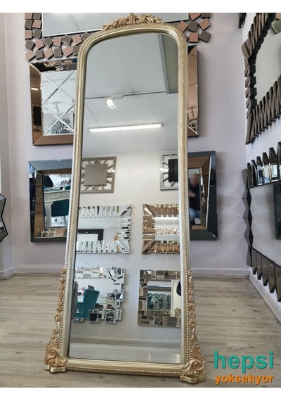 Matmazel Model Platin Altın Renk Varaklı Ayaklı Boy Aynası