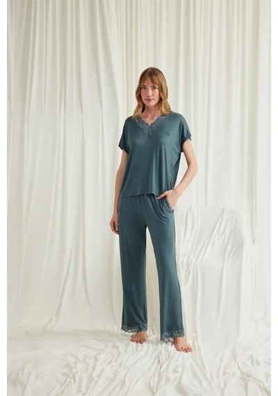 Emvera Kadın Kısa Kollu V Yakalı Dantelli Pijama Takımı Yeşil