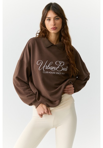 Urban Beat Alexıa Kadın Triko Gömlek Yakalı Baskı Detaylı Relaxed Kahverengi Sweatshirt Kahverengi Urban Beat Alexıa Kadın Triko Gömlek Yakalı Baskı Detaylı Relaxed Kahverengi Sweatshirt Kahverengi