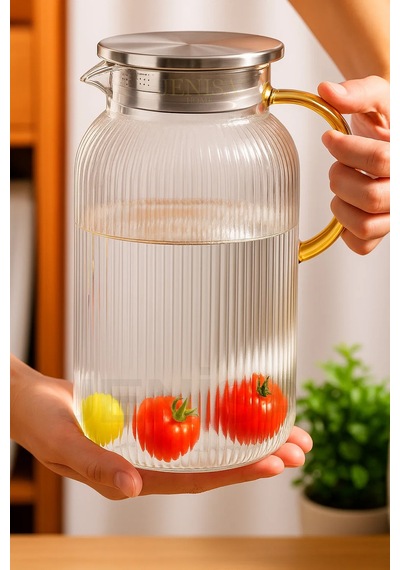 1500 Ml Borosilikat Cam Çizgili Sürahi Süzgeçli Metal Kapaklı, Isıya Dayanıklı Şık Tasarım