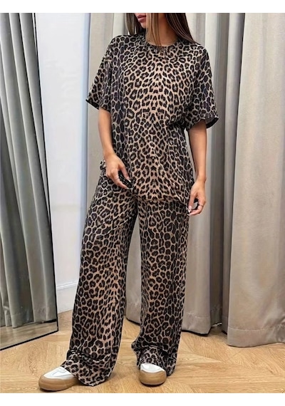 Defymoda Kadın Kısa Kollu Bisiklet Yaka Iki Iplik Leopar Desenli Bluz Ve Pantolon Ikili Takım Defymoda Kadın Kısa Kollu Bisiklet Yaka Iki Iplik Leopar Desenli Bluz Ve Pantolon Ikili Takım