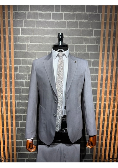 Dupont Classics Dupont Slim Fit Sivri Yaka 6 Drop Çift Yırtmaç Torba Cep Puntolu 2'li Takım Elbise Gri Dupont Classics Dupont Slim Fit Sivri Yaka 6 Drop Çift Yırtmaç Torba Cep Puntolu 2'li Takım Elbise Gri