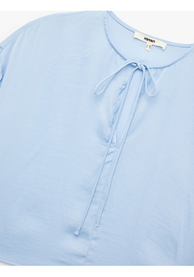Koton Yuvarlak Bağlamalı Yaka 3/4 Yarasa Kol Oversize Bluz Mavi 5sak60224pw