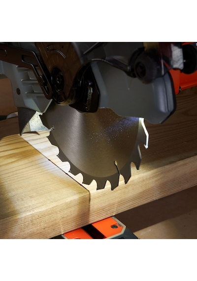 Black+Decker BES702-QS 1500W Gönye Testere