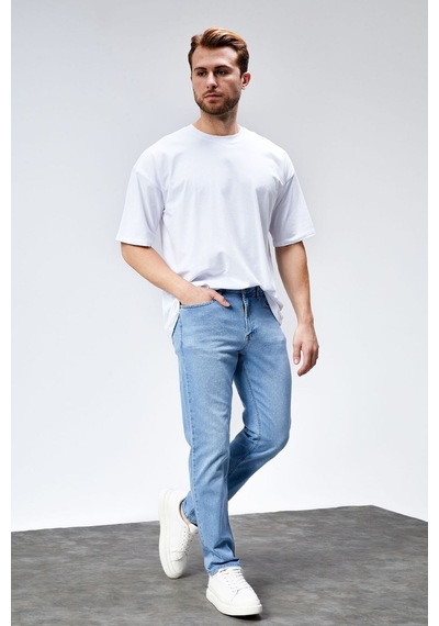HLT Jeans Erkek Ricardo Buz Mavi Taşlamalı Regular Fit Likralı Jean Kot Pantolon