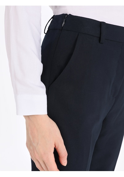 Colin's Colins Dar Kesim Düşük Bel Düz Paça Lacivert Kadın Pantolon Cl1064520 Lacivert
