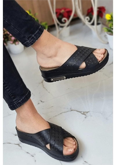 Neon Shoes Kadın Günlük Hasır Desenli Terletmeyen Anatomik Ortopedik Taban Anne Dışarı Ev Terliği 001