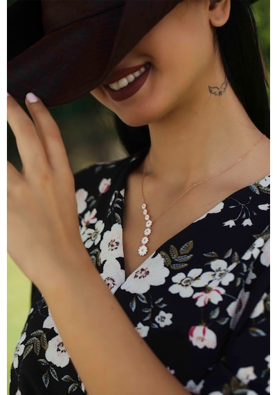 Papatya Silver 925 Ayar Rose Altın Kaplama Gümüş Sıralı Papatya Kolye