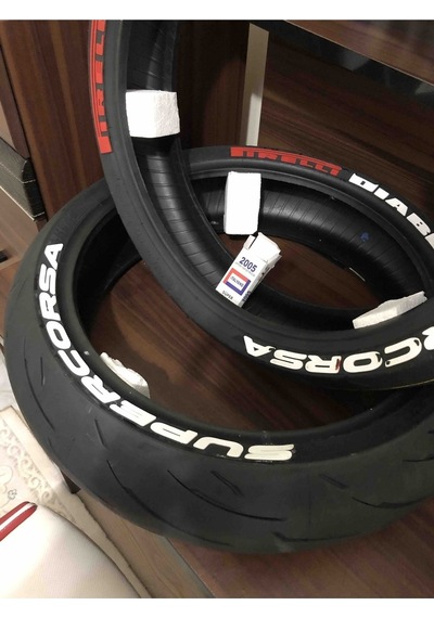 Pirelli Diablo Supercorsa Motorsiklet Lastik Yazısı 4x Pirelli Diablo 4x Supercorsa