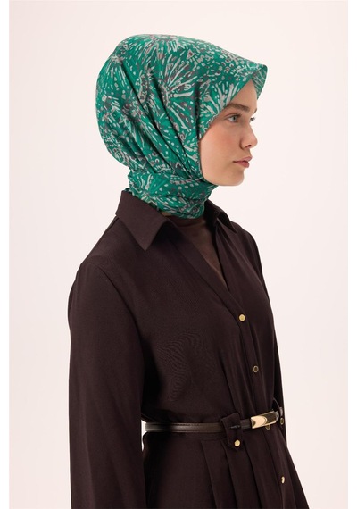Silk Home İnce Pamuk Soft Eşarp Petrol Yeşili-patina Desenli Kaymaz Dokulu Tok Duruşlu 90x90 Çok Renkli