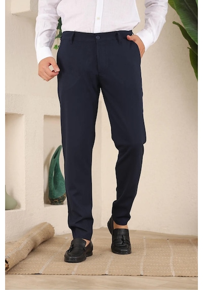 Classics Men Erkek Lacivert Renk Düz Kesim Kaliteli Esnek Likralı Bilek Boy Kumaş Pantolon-7102 Lacivert Classics Men Erkek Lacivert Renk Düz Kesim Kaliteli Esnek Likralı Bilek Boy Kumaş Pantolon-7102 Lacivert