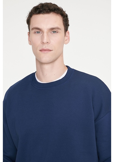 AC&Co / Altınyıldız Classics Erkek Lacı Oversize Fit Bol Kesim Pamuklu İçi Polarlı Bisiklet Yaka Sweatshirt Lacivert AC&Co / Altınyıldız Classics Erkek Lacı Oversize Fit Bol Kesim Pamuklu İçi Polarlı Bisiklet Yaka Sweatshirt Lacivert