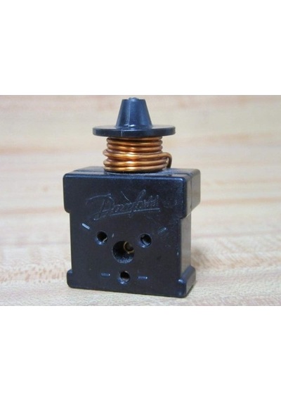 Danfoss Tüm Markaya Uyumlu Buzdolabı Sanayi Röle 1/3 6002