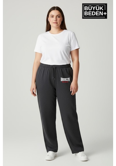 Süperlife Kadın Büyük Beden Brooklyn 1970 Baskılı Paça Reçme İnce Eşofman Altı Spr26eak952-3 Antrasit Süperlife Kadın Büyük Beden Brooklyn 1970 Baskılı Paça Reçme İnce Eşofman Altı Spr26eak952-3 Antrasit