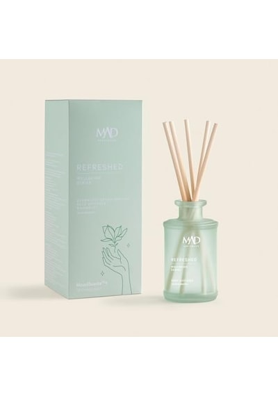 Mad Wellbeing Refreshed 190 Ml, Fiber Çubuklu Ortam Kokusu Armut, Elma Ve Su Notaları İle Ferahlık Ve Yenilenme 50 x 22 Mad Wellbeing Refreshed 190 Ml, Fiber Çubuklu Ortam Kokusu Armut, Elma Ve Su Notaları İle Ferahlık Ve Yenilenme 50 x 22