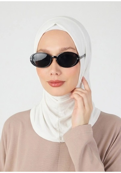 Butikgiz Kadın Gözlük Ve Kulaklık Girişli Boyun Kapatıcı Spor Rahat %100 Pamuklu Penye Tesettür Bone Beyaz