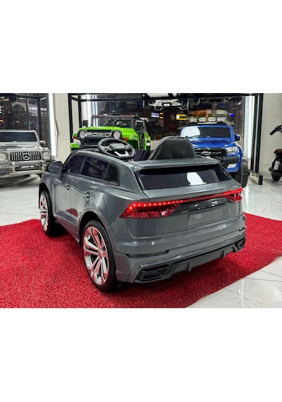 Poyraz Akülü Tabletli Audi Q5 Akülü Araba 12v 0-6 Yaş Özelplaka Gri